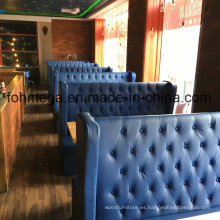 Botonera de diseño con botones de cuero azul del restaurante Booth (FOH-RB1)